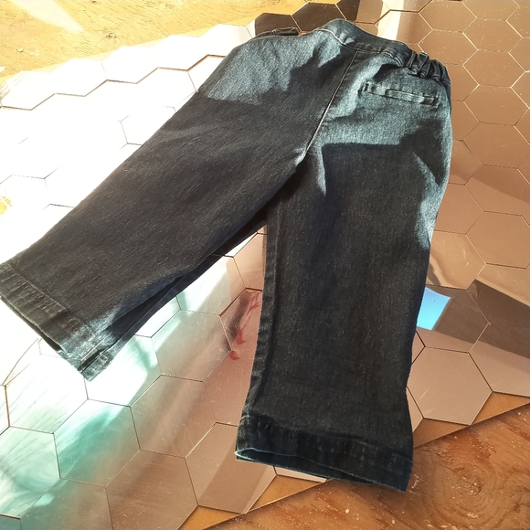 Hurry! Store Close Next Week!Vintage Winnie the pooh girl's denim pants for kids - Picture 3 of 3